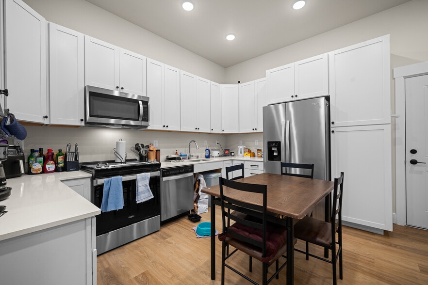 More Photos Of 1625 Annafeld Pky E, Billings Apartments For Sale