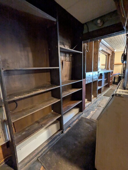 More Photos Of 17 Main St, Ballston Lake Restaurant For Lease
