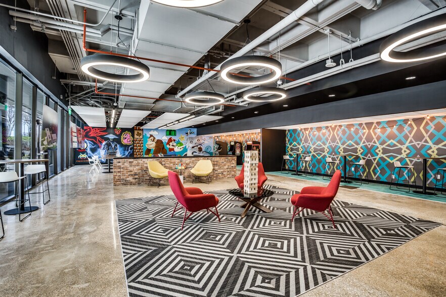 More Photos Of 2901 Kinwest Pky, Irving Office For Lease