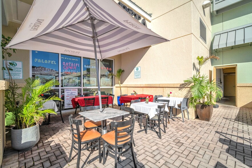 More Photos Of 2535-2555 E Atlantic Blvd, Pompano Beach Storefront For Sale