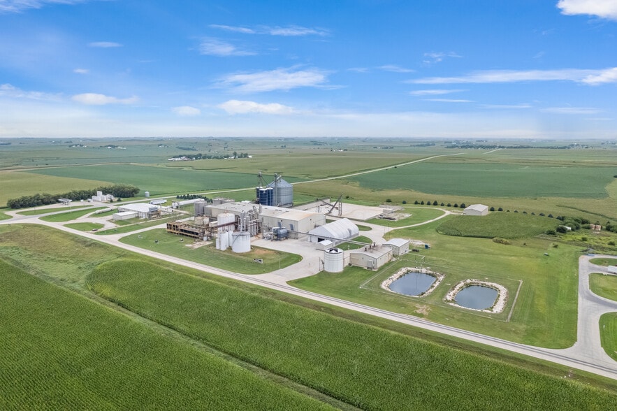 Primary Photo Of 6059 159th St, Galva Food Processing For Sale