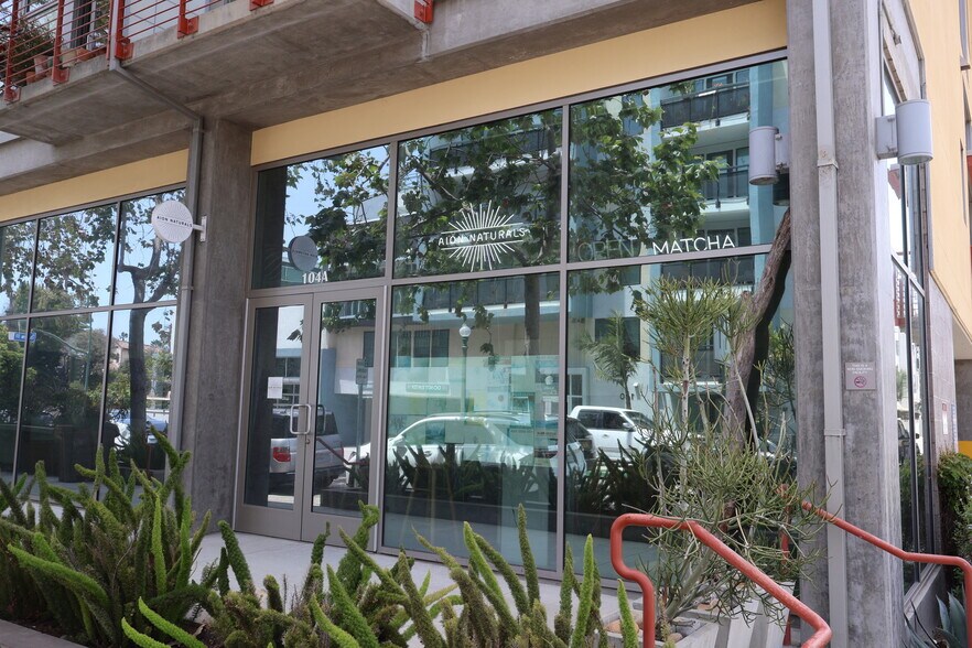 More Photos Of 175 S Ventura Ave, Ventura Apartments For Lease