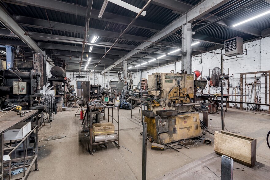 More Photos Of 9312 179th Pl, Jamaica Warehouse For Sale