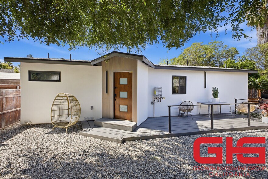 More Photos Of 261 N Oak Ave, Pasadena Multifamily For Sale