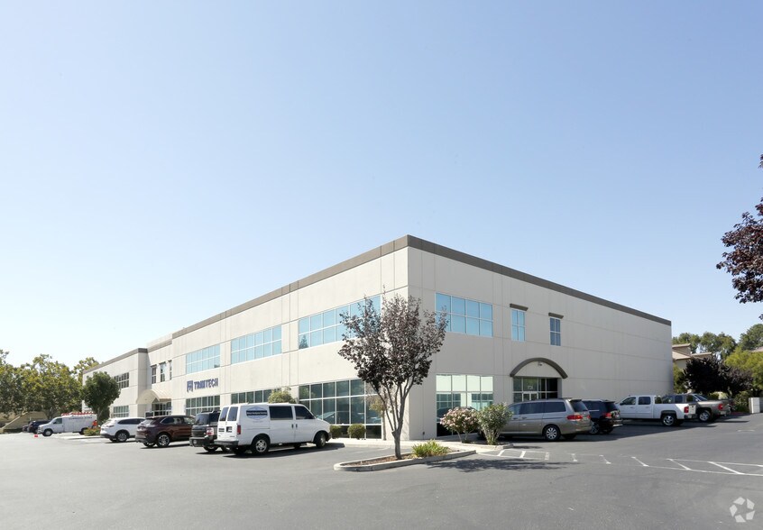 More Photos Of 1724-1726 Ringwood Ave, San Jose Manufacturing For Lease