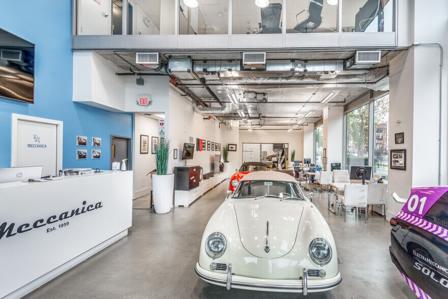 More Photos Of 102 1st Av, Vancouver Apartments For Lease
