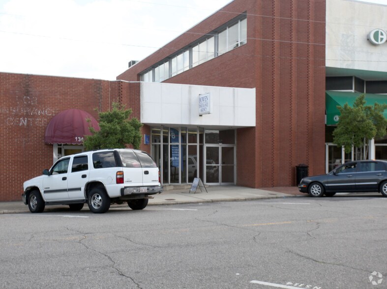 More Photos Of 132 N Steele St, Sanford Office For Sale