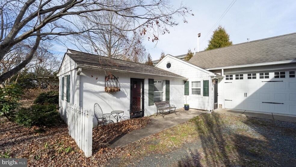 More Photos Of 405 Winchester Creek Rd, Grasonville Warehouse For Lease