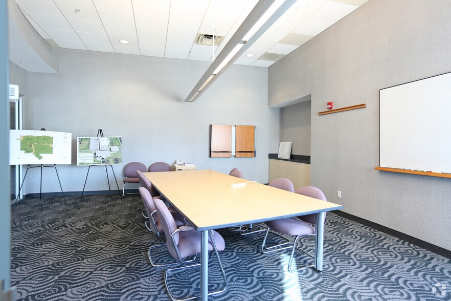 More Photos Of 2600 Manitou Rd, Rochester Research And Development For Sale