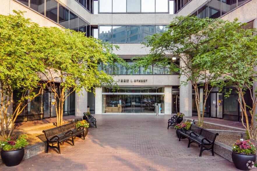 More Photos Of 1220 L St NW, Washington Office For Lease