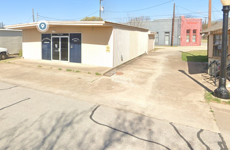 More Photos Of 105 Main st, Red Oak Office For Lease