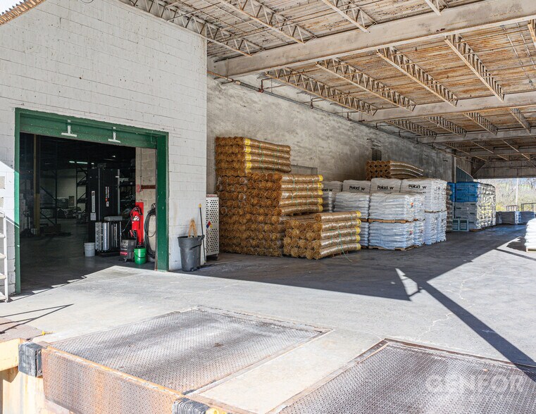 More Photos Of 6000 Scott Rd, Coraopolis Warehouse For Sale