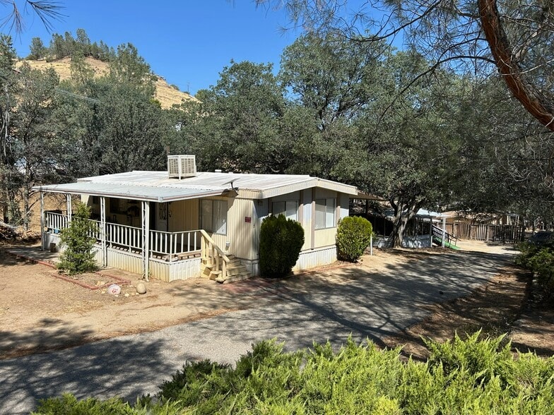 More Photos Of 1042 Evans Rd, Wofford Heights Manufactured Housing Mobile Home Park For Sale