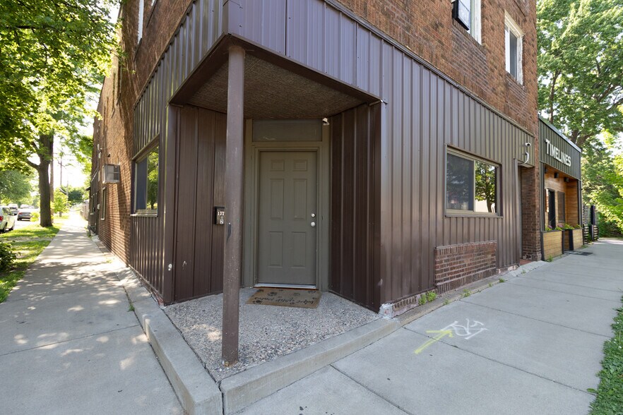 More Photos Of 1321 Payne Ave, Saint Paul Storefront Retail Residential For Sale
