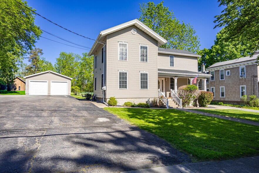 More Photos Of 166 N Main St, Fairport Apartments For Sale