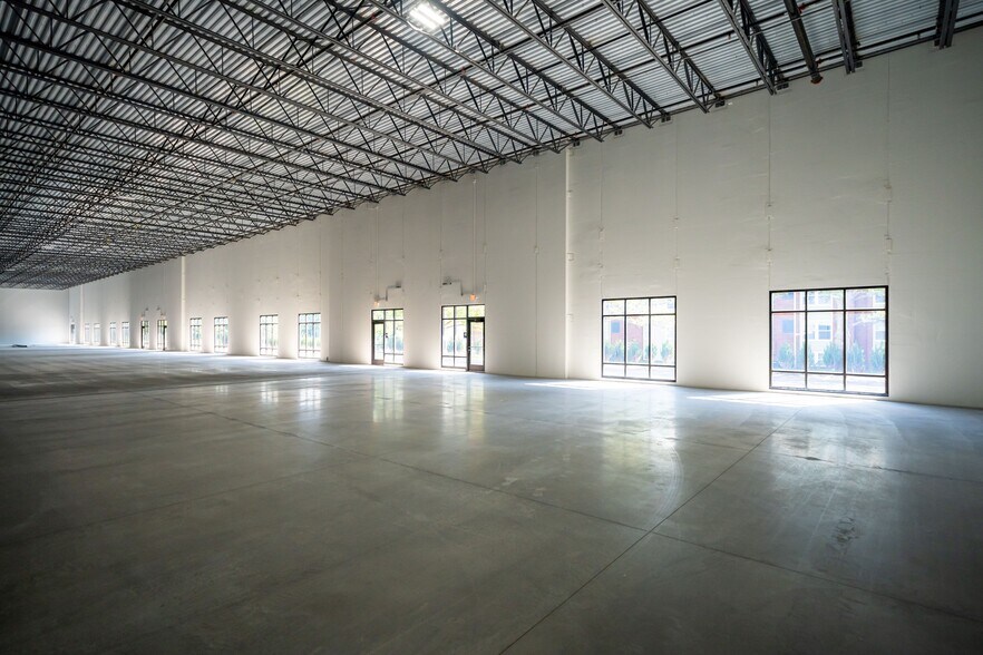 More Photos Of 1274 N Wilson Rd, Columbus Warehouse For Lease