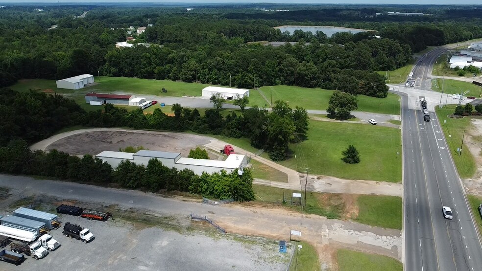 More Photos Of 2721 E SH 31, Kilgore Industrial For Lease