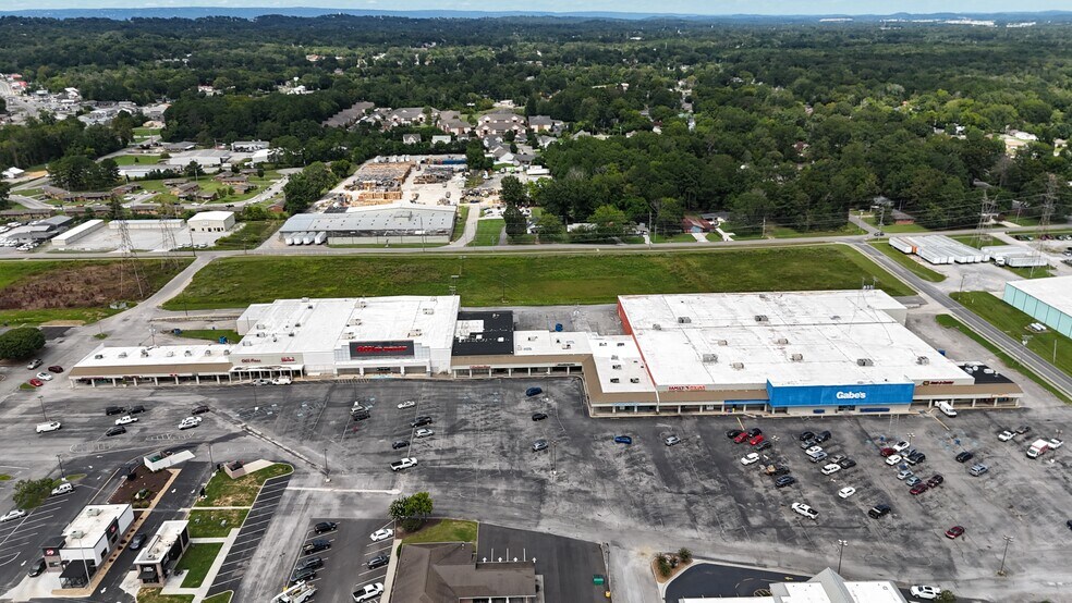 More Photos Of 767 Battlefield Pky, Fort Oglethorpe General Retail For Lease