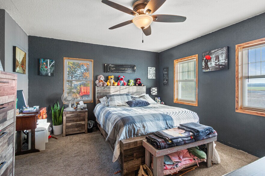 More Photos Of N4183 4th Ave, Hancock Bar For Sale