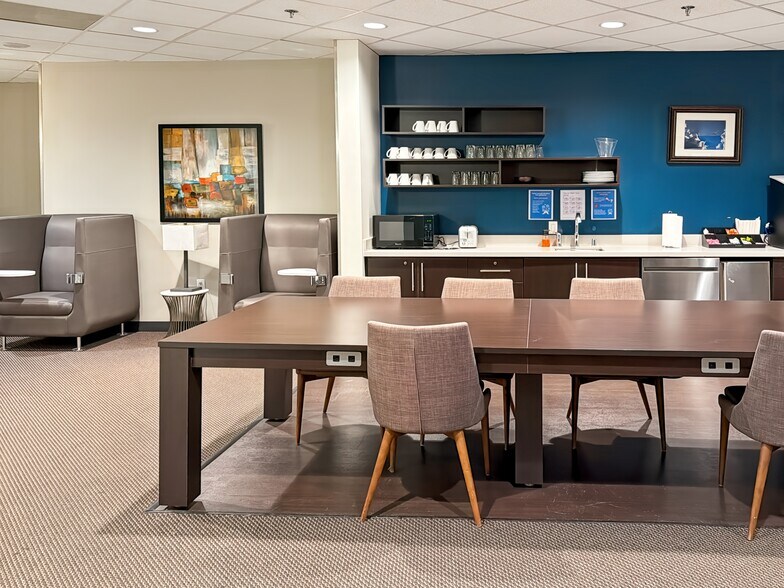 More Photos Of 2121 N California Blvd, Walnut Creek Coworking Space