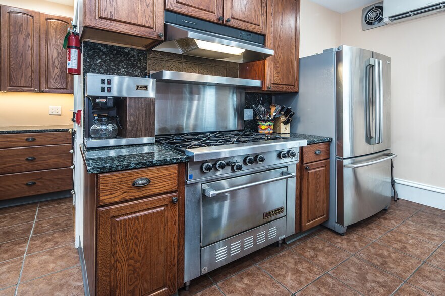 More Photos Of 70 N Main St, Rutland Hospitality For Sale