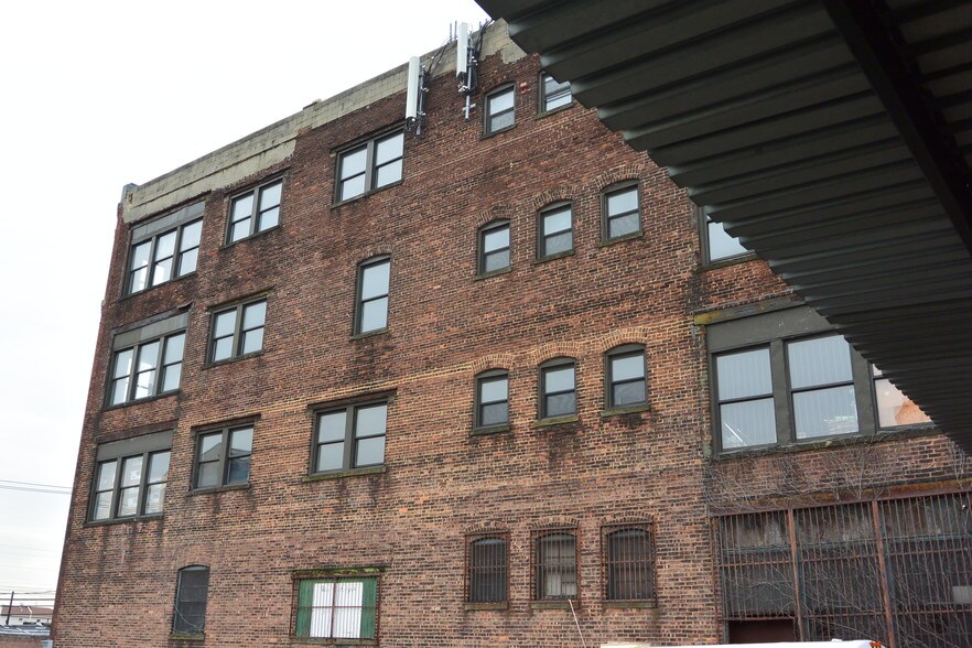 More Photos Of 98-104 Murray St, Newark Warehouse For Sale