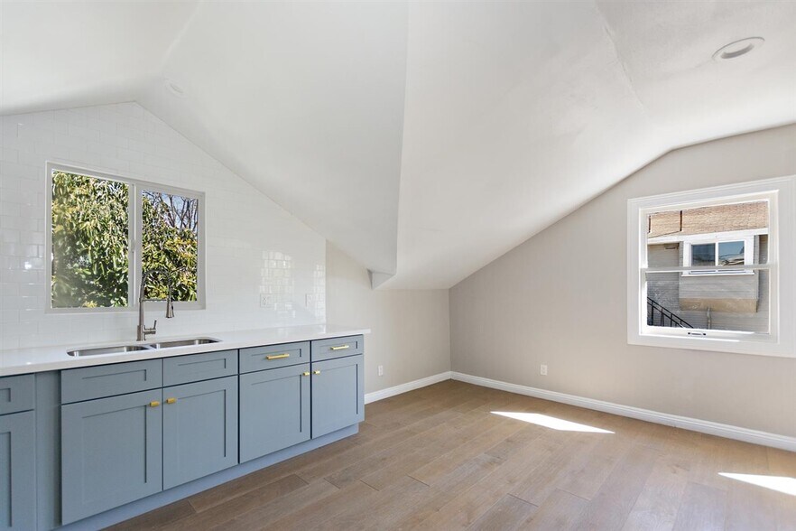 More Photos Of 1703 S Burlington Ave, Los Angeles Apartments For Sale