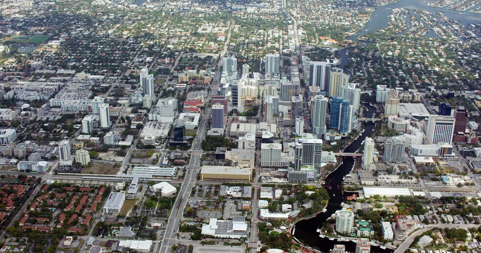 More Photos Of 110 SE 6th St, Fort Lauderdale Coworking Space