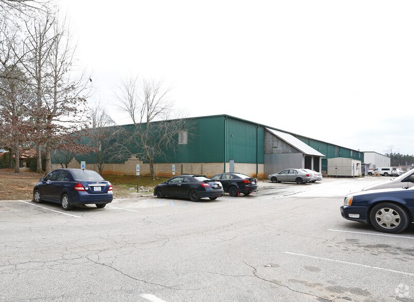 More Photos Of 106 Jeffrey Way, Youngsville Warehouse For Lease