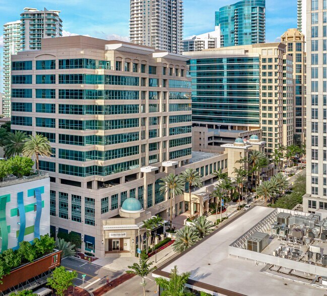 More Photos Of 450 E Las Olas Blvd, Fort Lauderdale Office For Lease