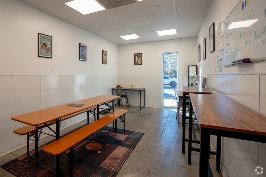 More Photos Of 5832 Fairdale Ln, Houston Restaurant For Lease