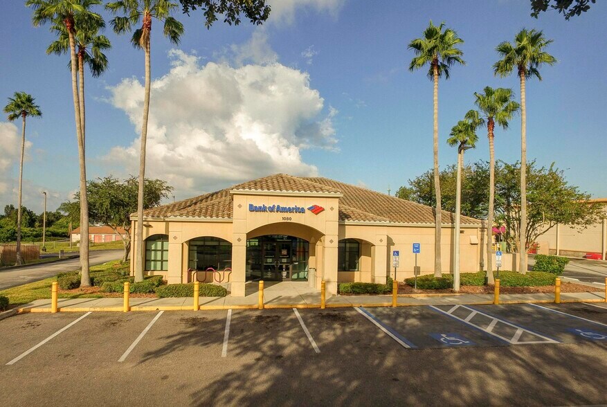 More Photos Of 1080 Keene Rd, Dunedin Bank For Sale