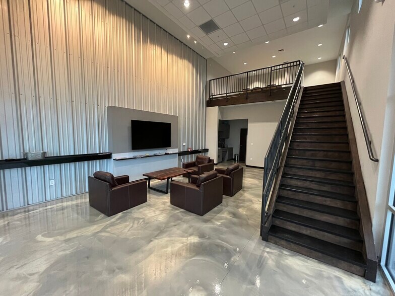 More Photos Of 1435 FM 1463 Rd, Katy Showroom For Sale