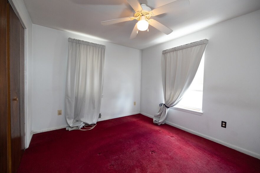 More Photos Of 1017 Market St, Gloucester City Medical For Sale