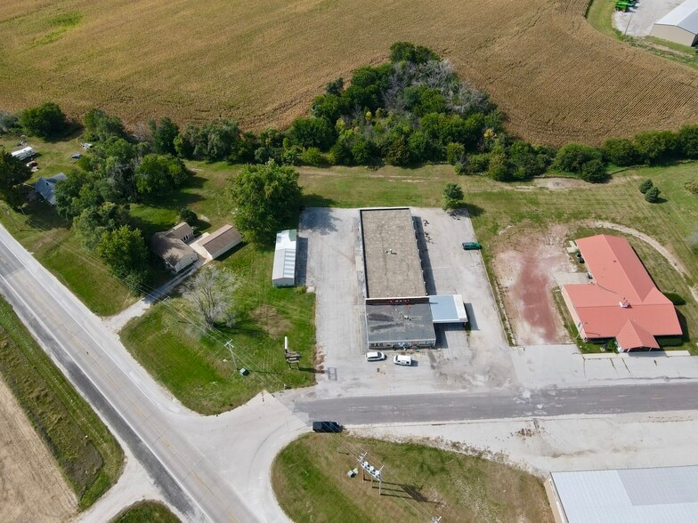 More Photos Of 22980 141st Dr, Bouton Hotel For Sale