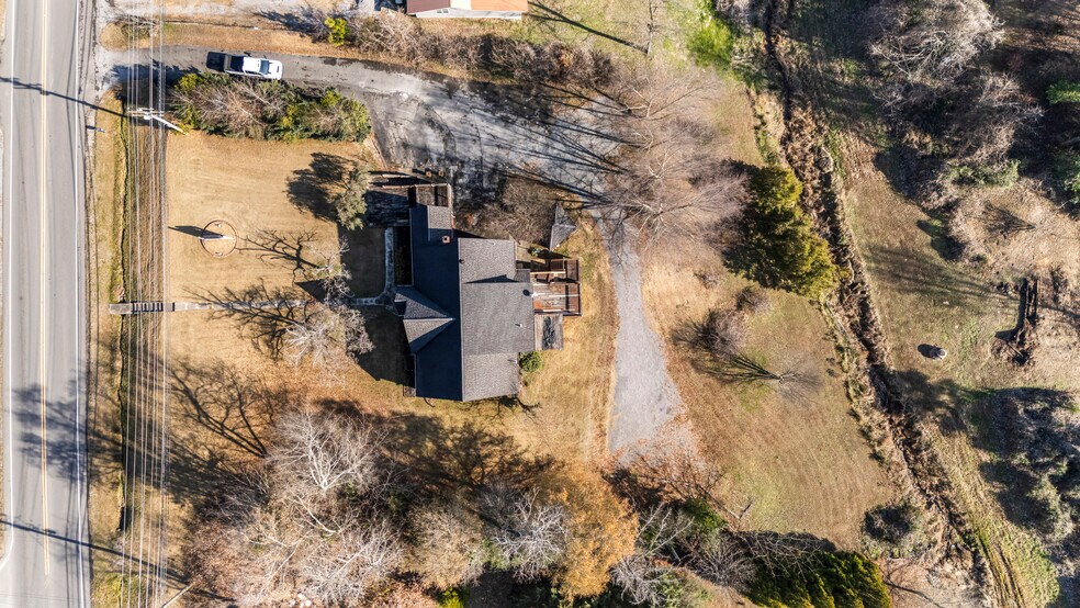 More Photos Of 1348 3rd St SE, Cullman Office For Sale