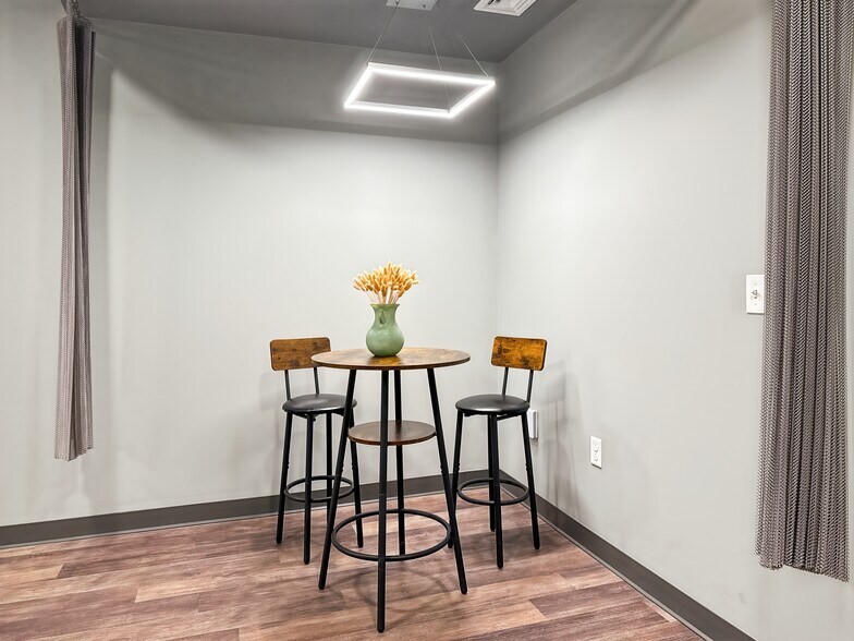 More Photos Of 2395 Lancaster Pike, Reading Coworking Space