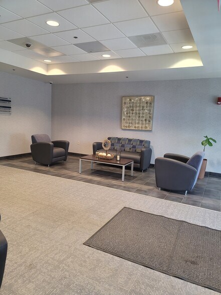 More Photos Of 3200 Robbins Rd, Springfield Office For Sale