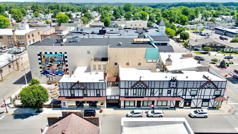 Primary Photo Of 35 S Main St, Batesville Warehouse For Sale