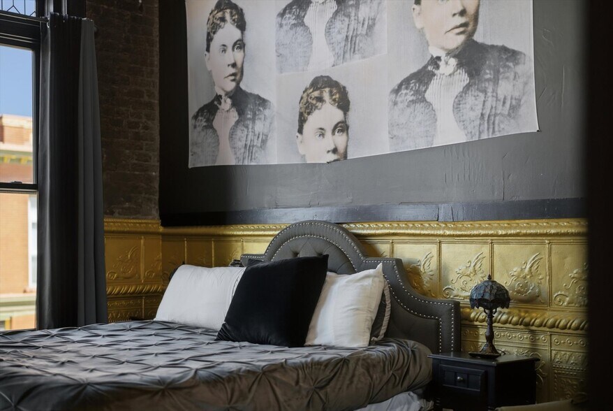 More Photos Of 301 Victor Ave, Victor Hotel For Sale