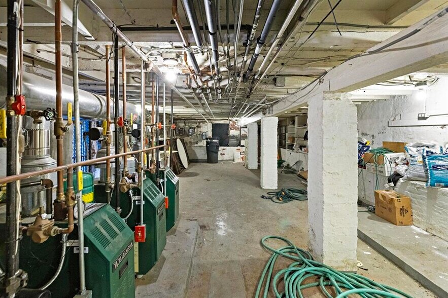 More Photos Of 24 W Hamilton Pl, Jersey City Multifamily For Sale