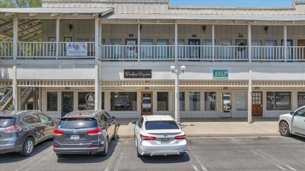 More Photos Of 1458-1468 Clovis Ave, Clovis Freestanding For Lease