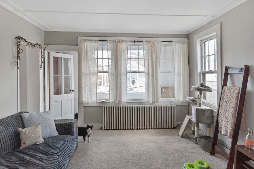 More Photos Of 9 River St, Saranac Lake Apartments For Sale