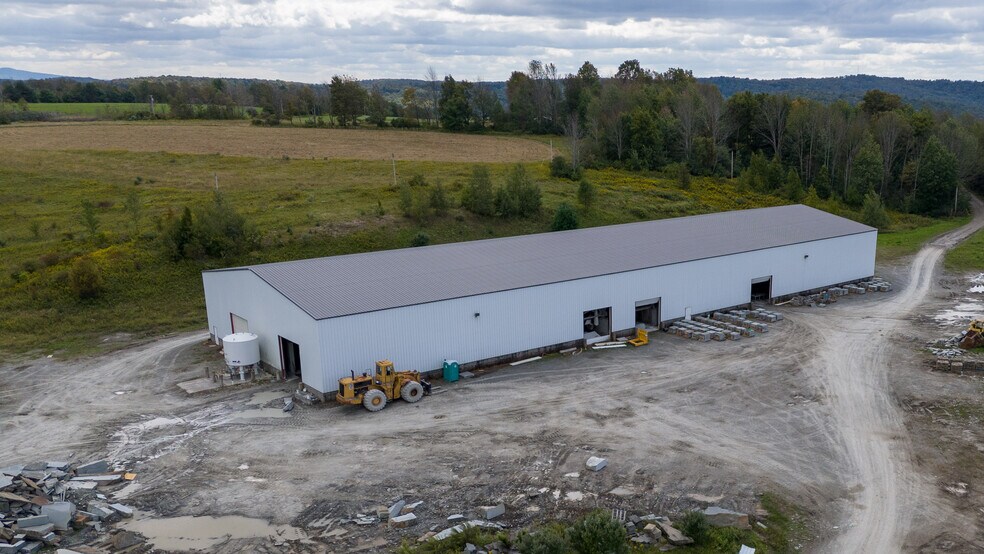 More Photos Of 441 Peck Hill Rd, New Milford Warehouse For Sale