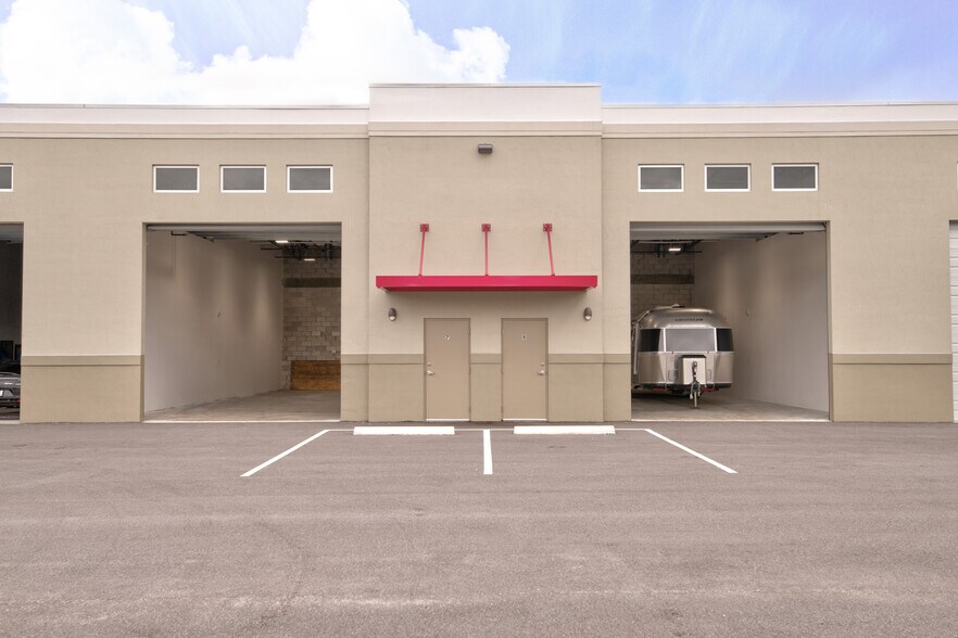 More Photos Of 7040 SE Federal Hwy, Hobe Sound Warehouse For Sale