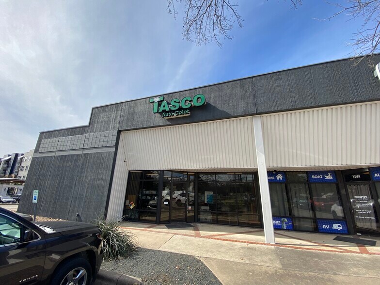 More Photos Of 4930 S Congress Ave, Austin Storefront For Lease