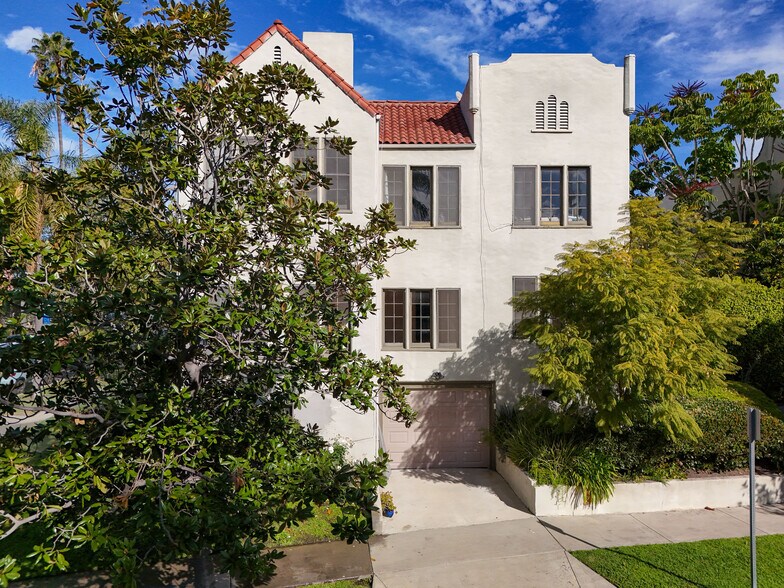 More Photos Of 1040 S Longwood Ave, Los Angeles Apartments For Sale