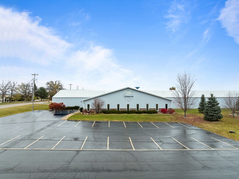 More Photos Of 130 Elizabeth Ln, Genoa City Industrial For Lease