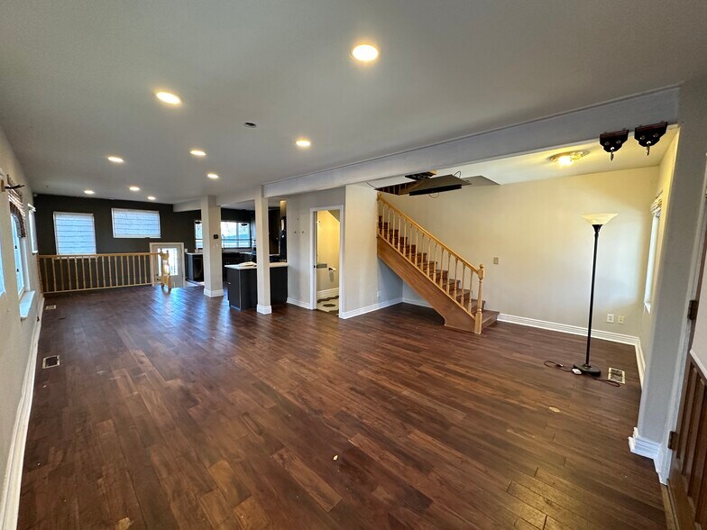 More Photos Of 1735-1737 Franklin Street, Denver Apartments For Sale