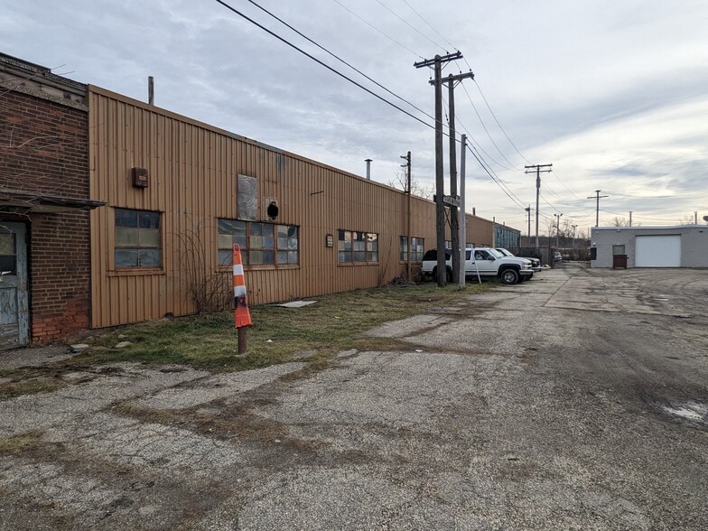 More Photos Of 21500 Saint Clair Ave, Euclid Land For Sale